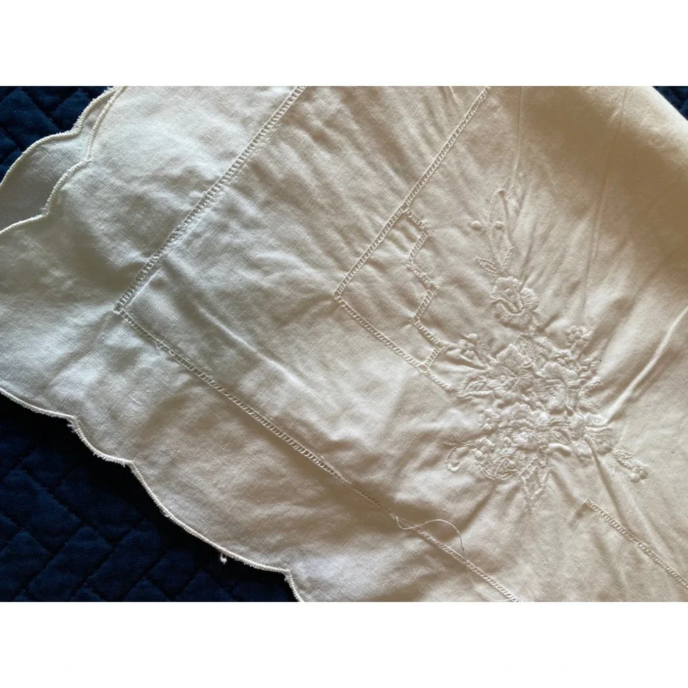 Set of 2 White 30x20